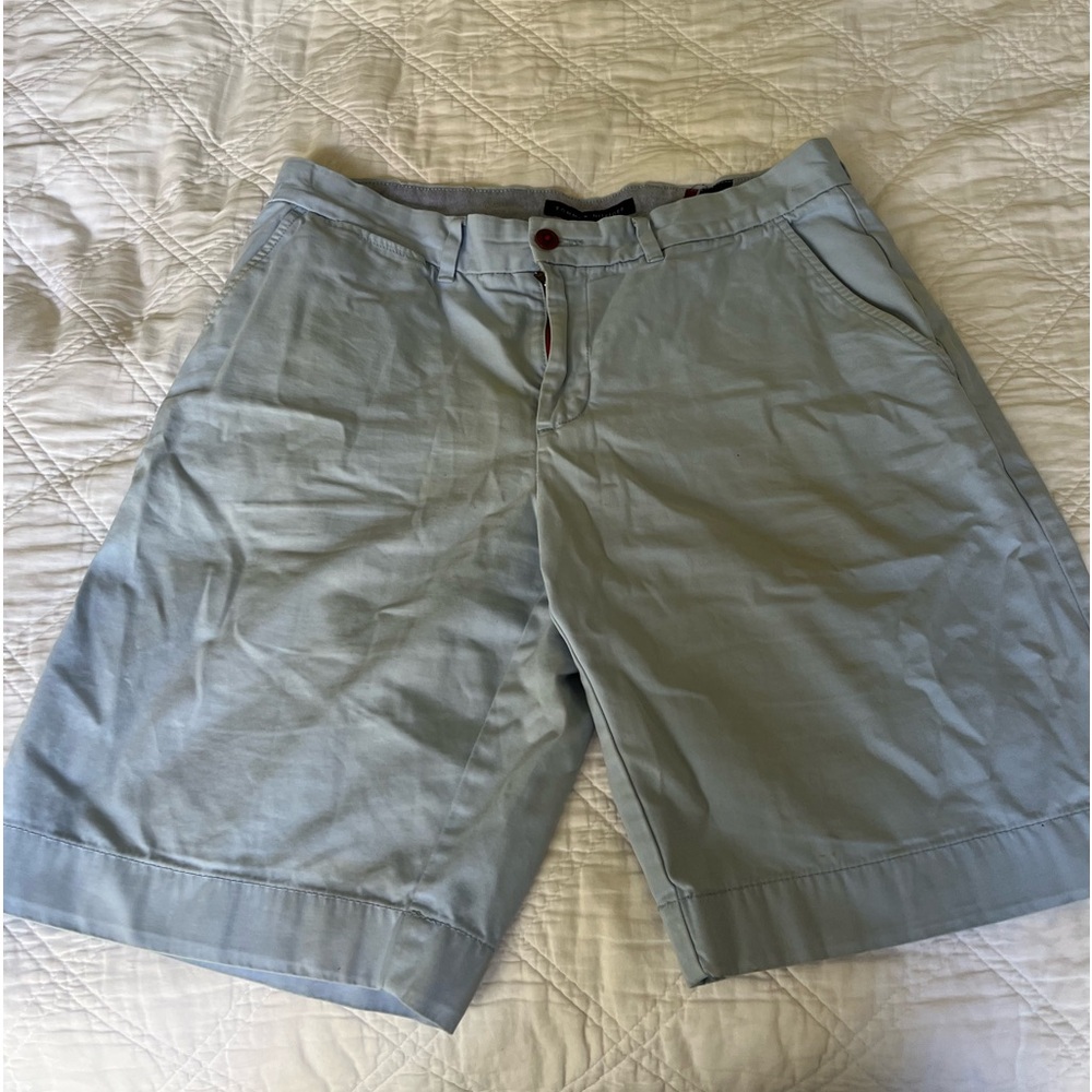 ✨Men’s Tommy Hilfiger Shorts✨